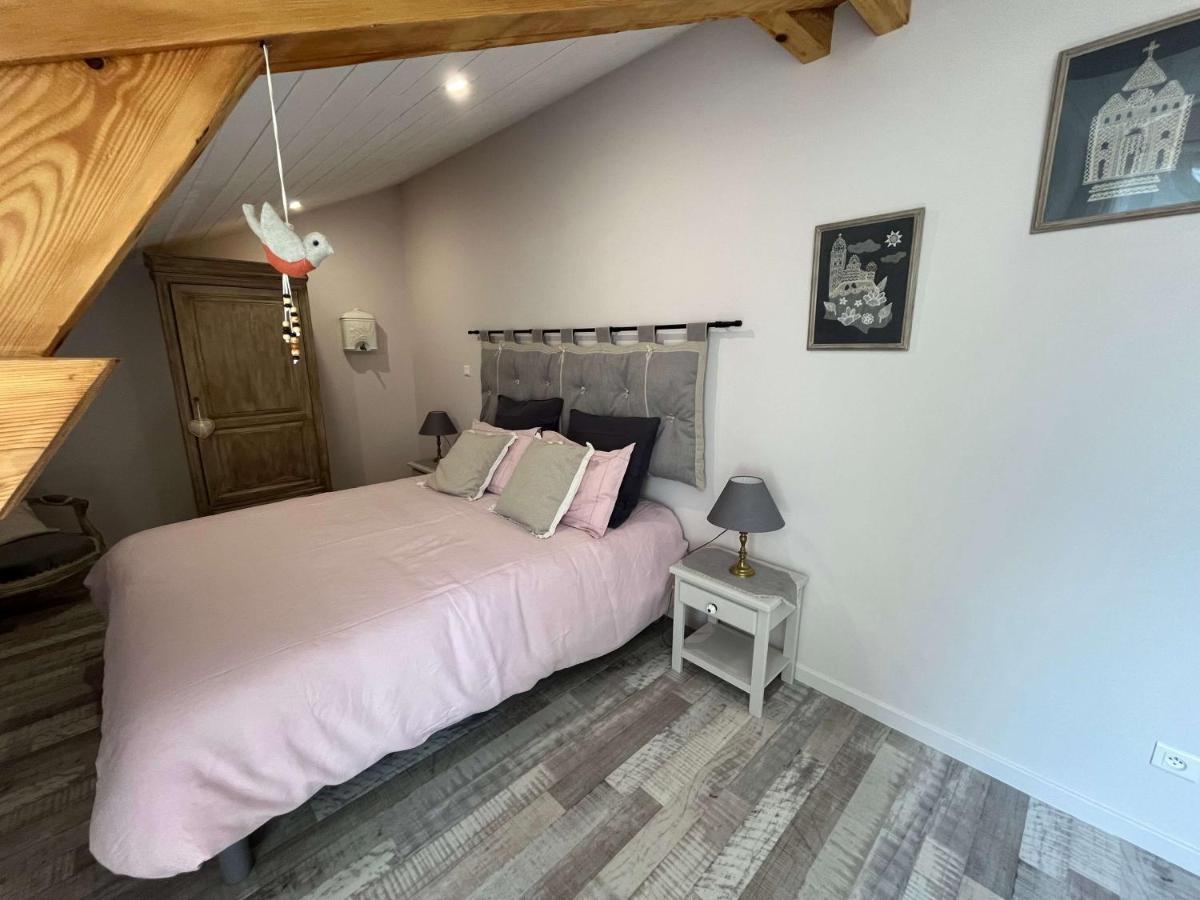 Le Jardin Du Dolaizon: Chambre Rouge Gorge Le Puy-en-Velay ภายนอก รูปภาพ